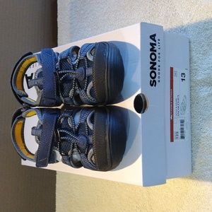 NWT Sonoma "SNCOLTNAVY" kids sandals size 13med